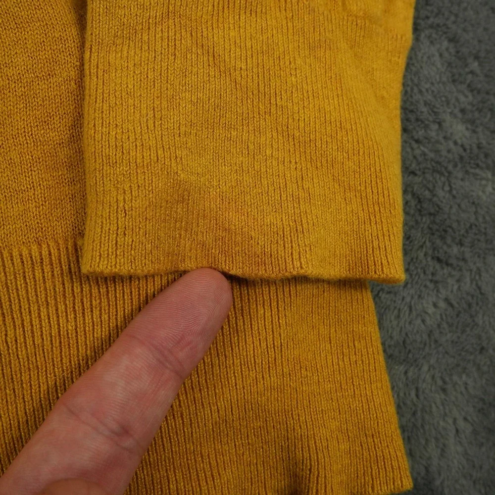 Banana Republic Sweater Mens L Yellow Silk Linen V-Neck Pullover Natural Fiber